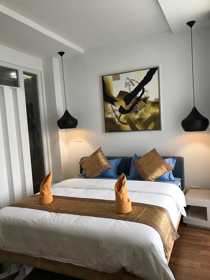 Benny'S City Hotel Сіануквіль Екстер'єр фото